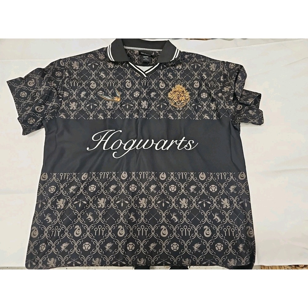 Harry‎ Potter Jersey Mens MEDIUM Hogwarts Crest Quidditch Jersey Embroidered